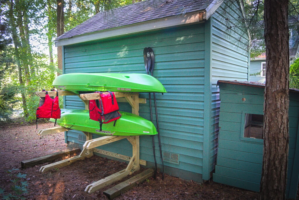 Kayaks at Casa Blue Heron